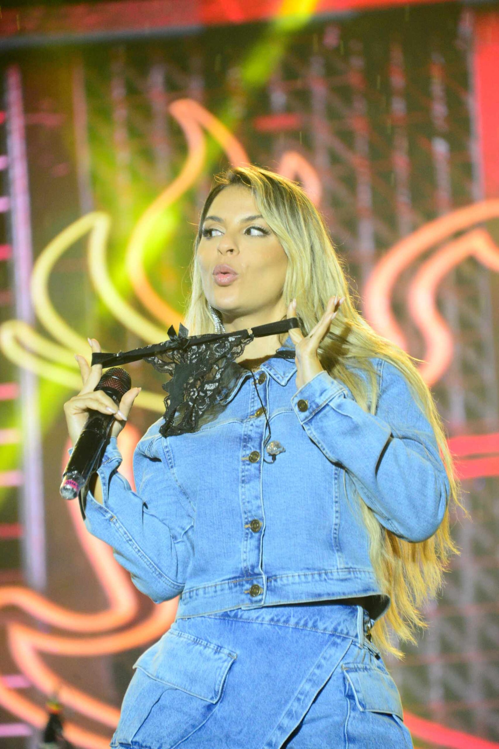 Estrelas da música nacional brilham no palco do Arraiá do Berimbau 29 Fotos: AG Fred Pontes