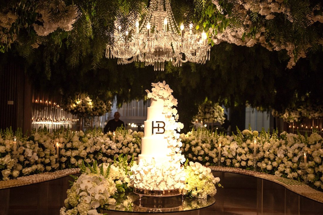Diana Mota e Caio Marconzi assinam projeto exclusivo de decoração para o casamento milionário de Buzeira e Hirally Yamashiro 16 Decoração do casamento de Buzeira e Hirally Yamashiro - Crédito da Foto: Estudio Indrid / Divulgação