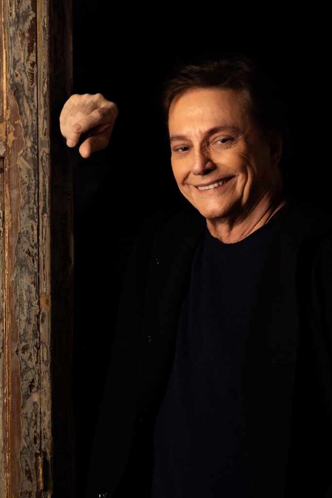 Fábio Jr. apresenta nova turnê "Bem mais que os meus 20 e poucos anos" na Suhai Music Hall