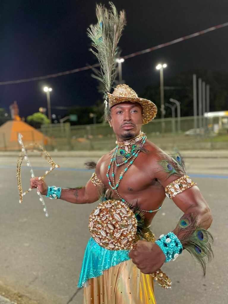Maximyliano é confirmado como muso do Império Serrano para o Carnaval 2026 17 Maximyliano 9