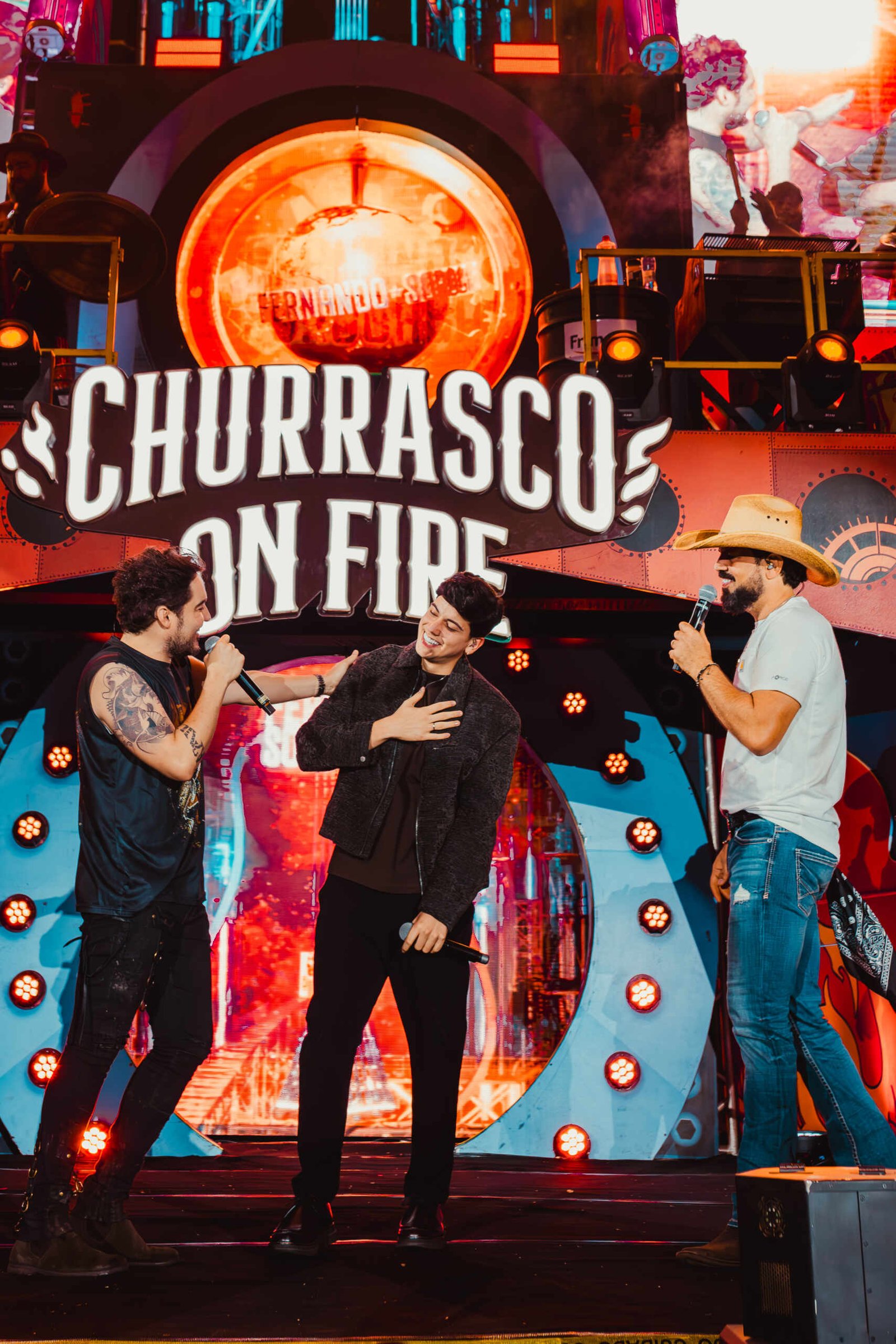 Fernando e Sorocaba recebem Léo Foguete para gravação inédita no Churrasco On Fire em Campinas 17 0P6A1569 Enhanced NR 1 scaled