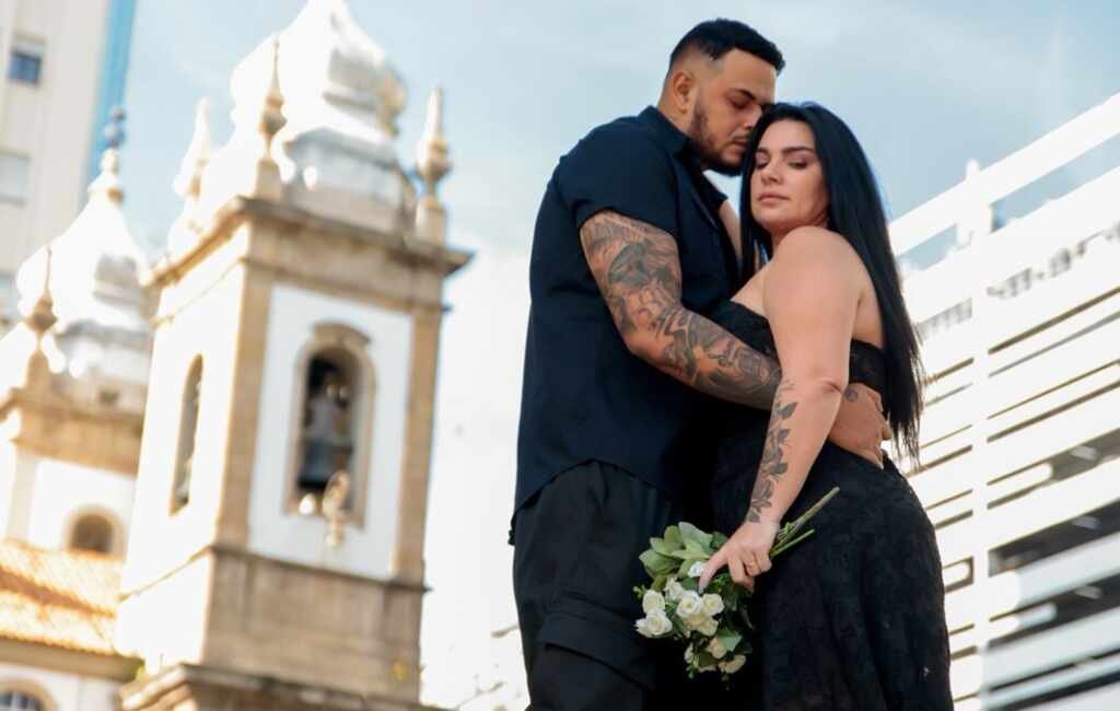 Cacau Jr, pai de Wenny, faz ensaio pré-wedding pelas ruas com a noiva, Ellis Cacau Jr, pai de Wenny, faz ensaio pré-wedding pelas ruas com a noiva, Ellis