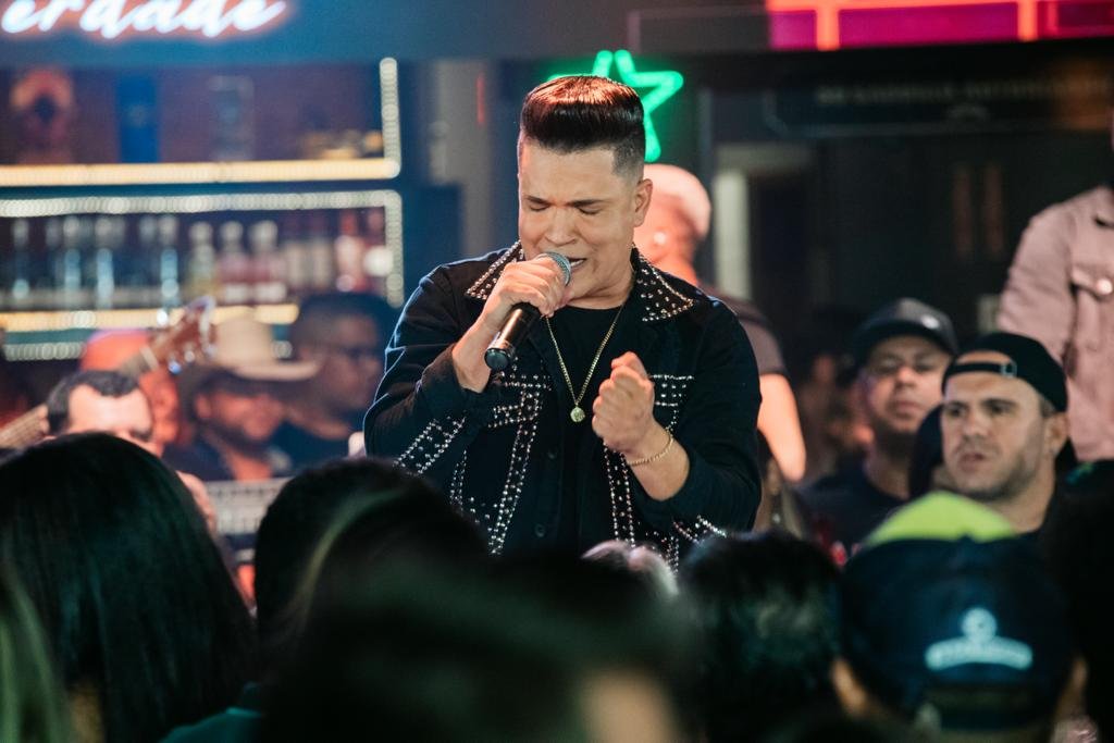 Thiago Linns lança quatro músicas inéditas nas principais plataformas digital 16 a06da5bd 8ecd 4795 ab5f 70450b4a4c23