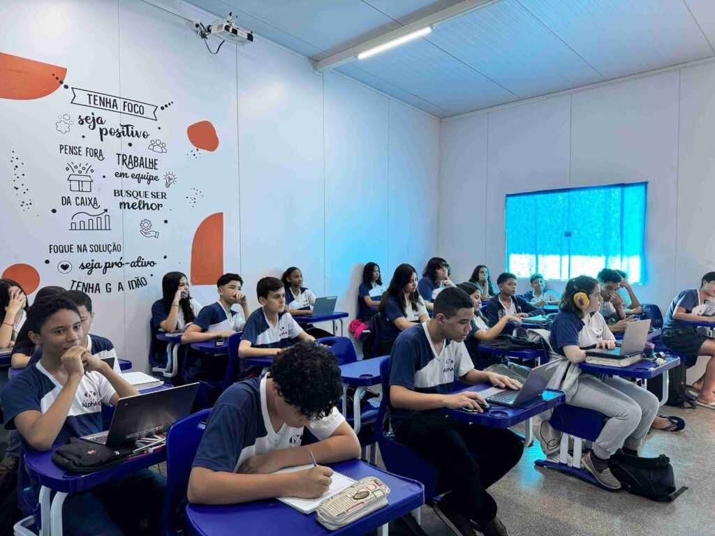 Educação com princípios e valores: a base para crescer na Escola Moranguinho e Alpha X em Cuiabá