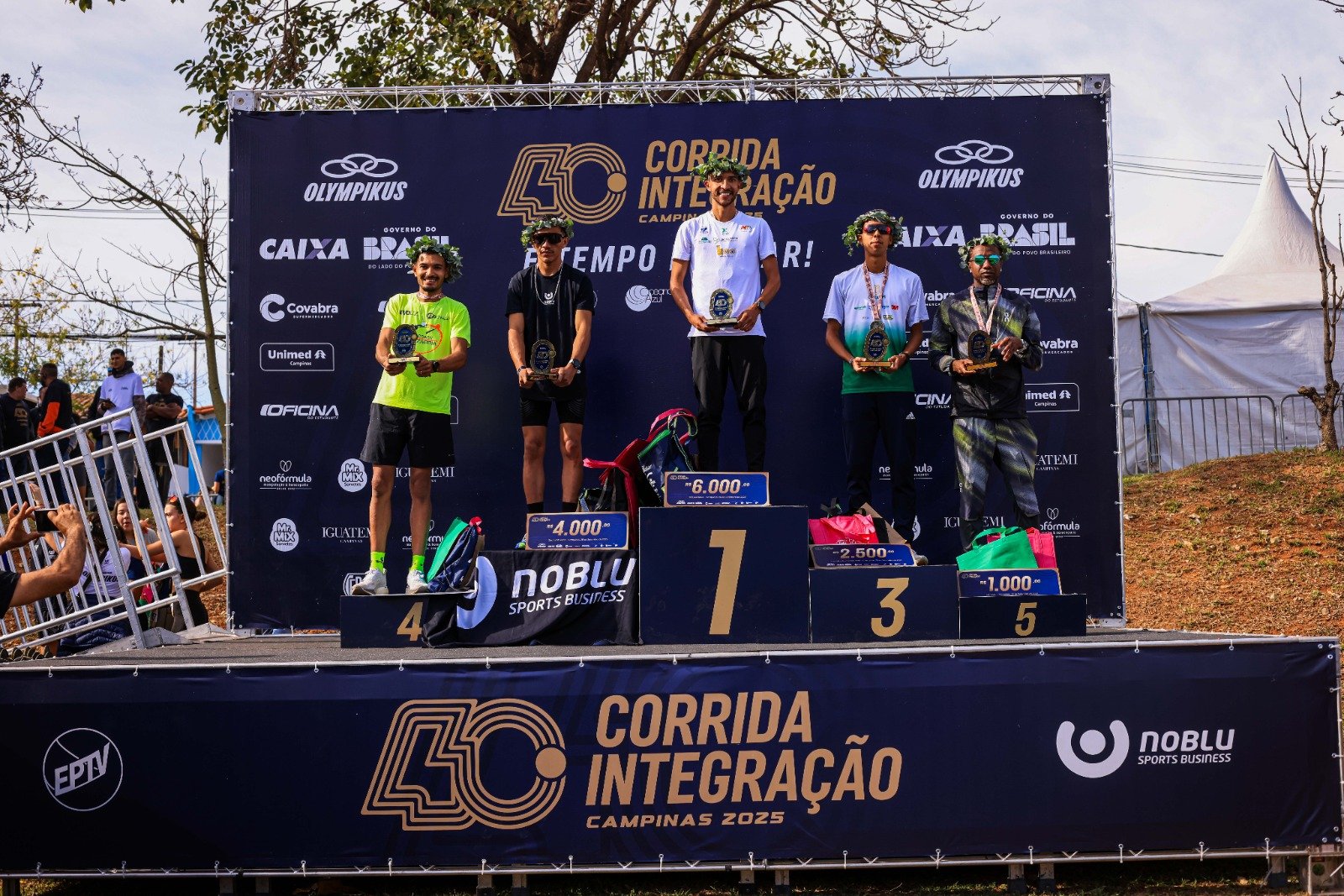 O pódio masculino de 10 km foi liderado por Walace Evangelista Caldas - Crédito: Rogério Capela