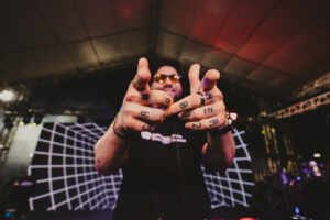 Com Neymar presente, EME DJ e Raffa Torres animam festa de reinauguração no CT Rei Pelé