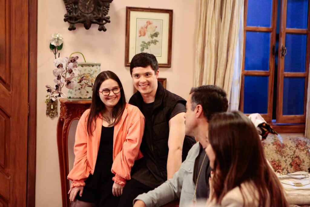 João Vitor faz estreia na telinha em minissérie inédita do SBT