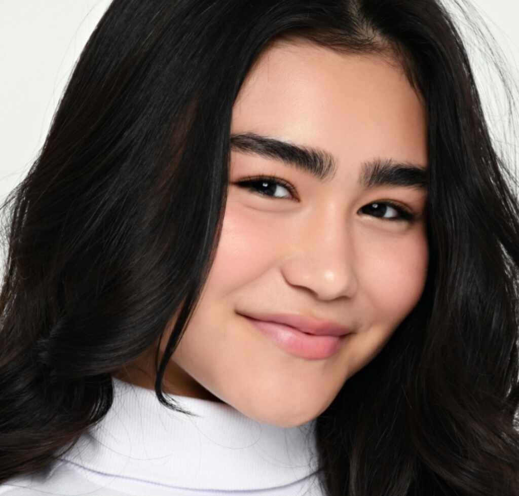 Zaira Harue celebra os 15 anos em fase de destaque e novos desafios na carreira