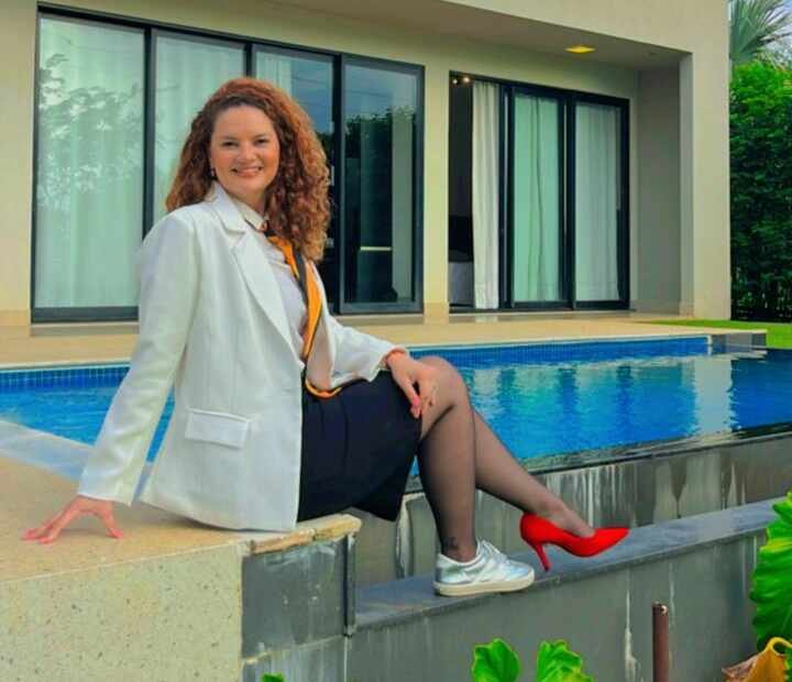 “Sempre há um momento de se reinventar”, afirma Maria Cláudia Vieira