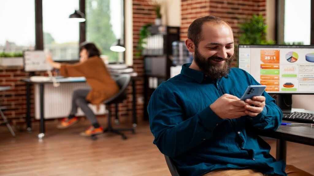 Marketing digital para iniciantes: guia prático e simples para começar hoje como afiliado Marketing digital para iniciantes: guia prático e simples para começar hoje como afiliado