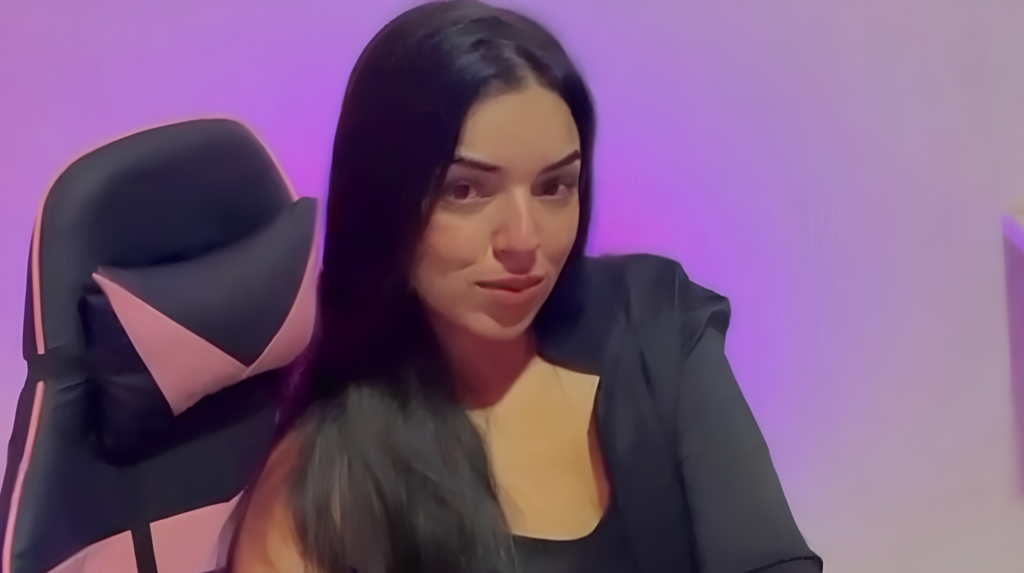 De mãe solo desempregada a empresária no digital: jornada de Raquel Amorim nas vendas automáticas
