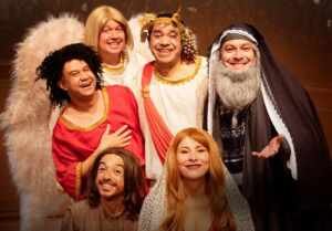 Teatro Bradesco lança episódio especial do Entre Cenas com “Hermanoteu na Terra de Godah”