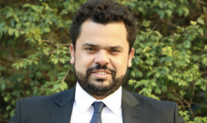 De advogado a estrategista corporativo: a jornada de Thiago Rodrigues  na modernização do trabalho empresarial no Brasil