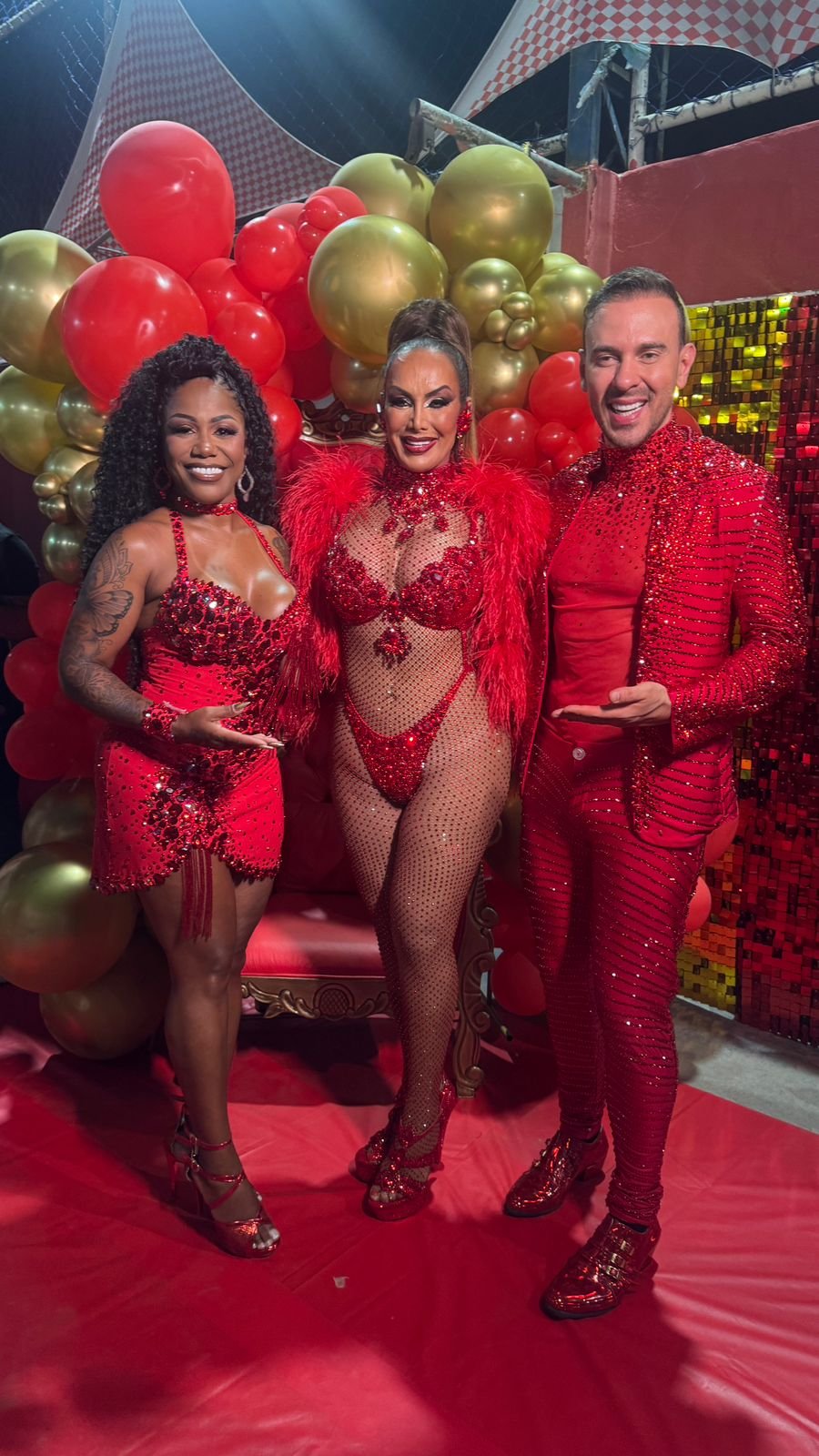 Renny Delmondes estreia como muso da Unidos de Bangu em noite de samba 17 Renny 2 Copia