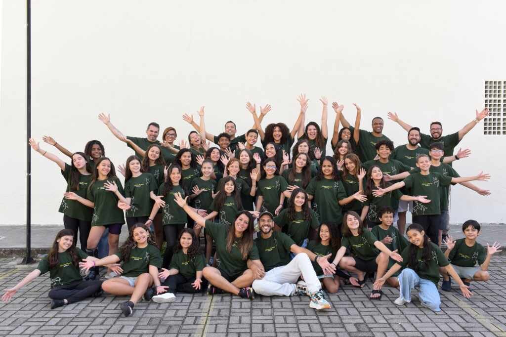 Nunca Jamais: superprodução inspirada em Peter Pan volta ao Rio com quase 100 artistas em cena