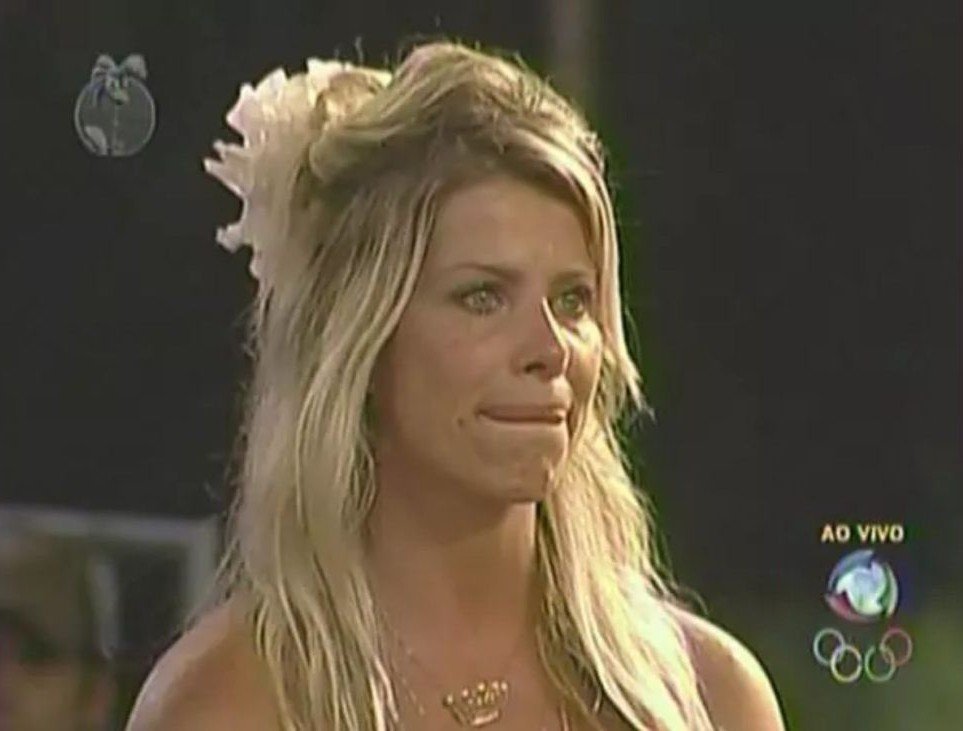 Viviane Araújo, Jojo Todynho, Rafael Ilha, Jaquelline Grohalski e outros vencedores de A Fazenda 31 Karina Bacchi venceu A Fazenda 2 - Foto: Reprodução / Record TV