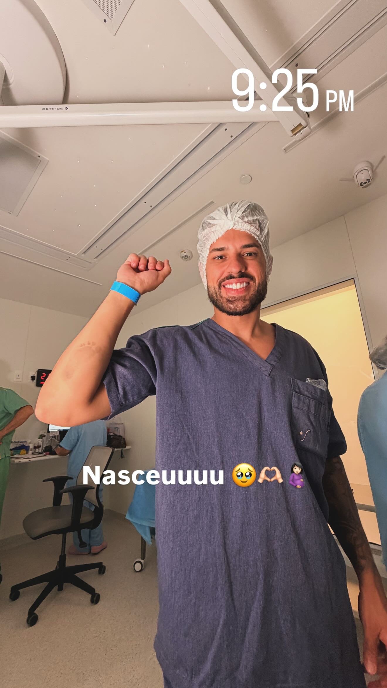 Nasce Rosamaria, primeira filha de Key Alves e Bruno Rosa 17 607883432 18547697872055673 8625087436019757588 n 1