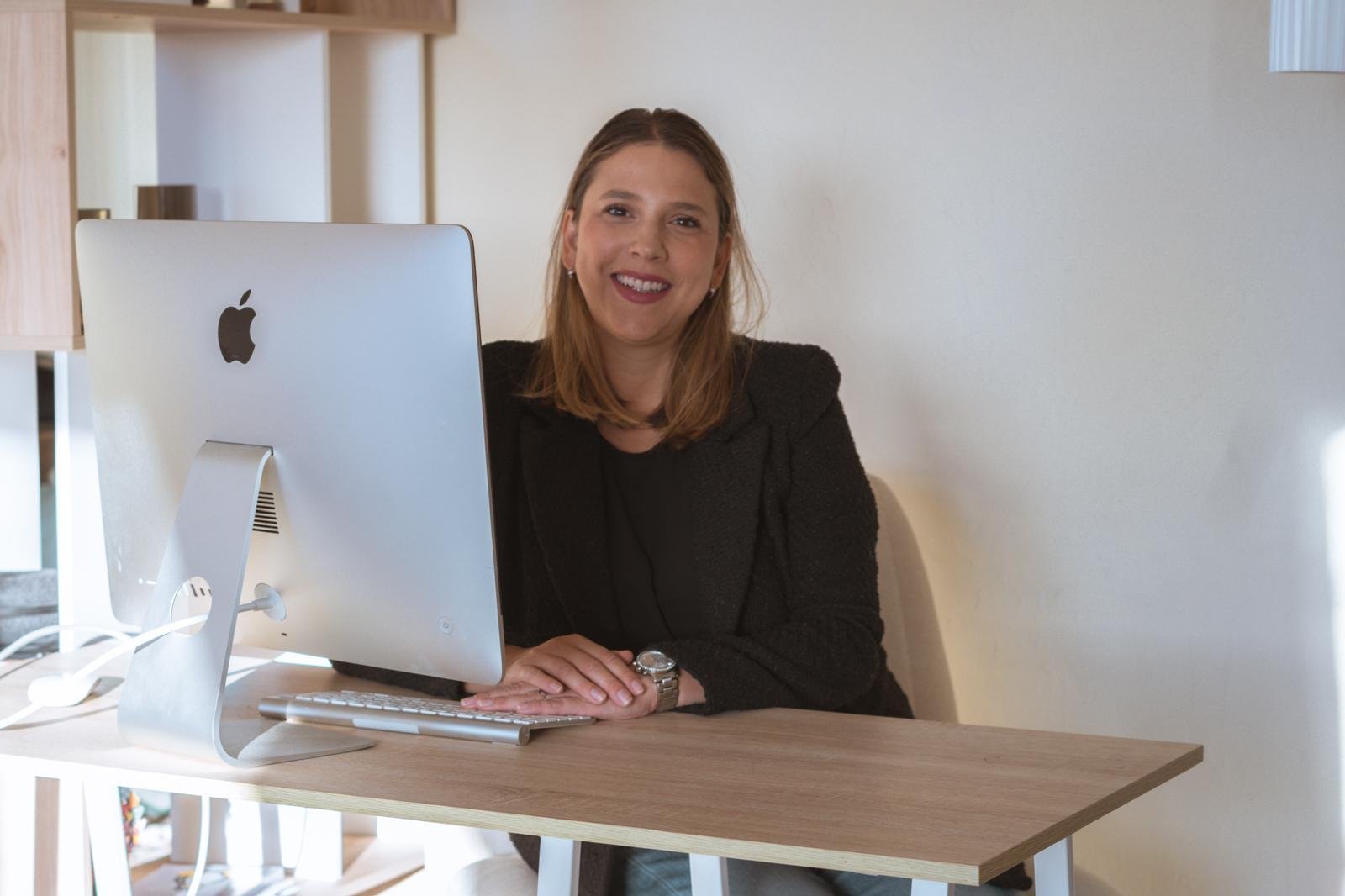 Bianca Paola Amorim: técnica e experiência internacional a serviço da hospitalidade moderna 19 IMG 20251201 WA0096