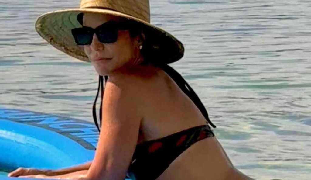 Ivete Sangalo renova visual, aposta em extensões e comemora resultado: “Agora eu arrasei” Ivete Sangalo renova visual, aposta em extensões e comemora resultado: “Agora eu arrasei”