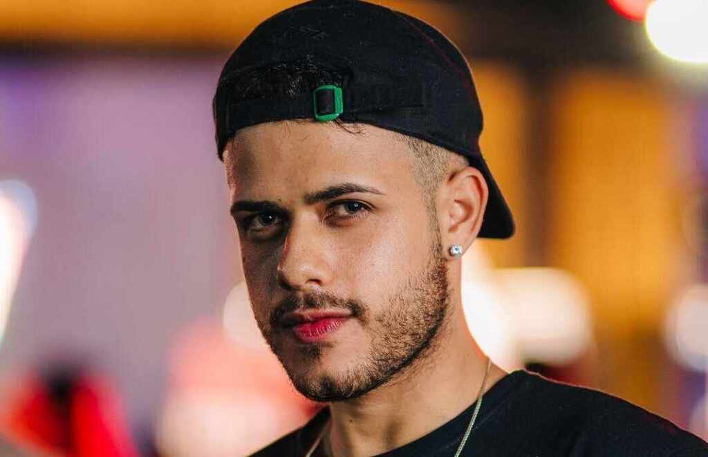 Sósia do cantor Zé Filipe recebe convite +18 e revela com exclusividade sua decisão