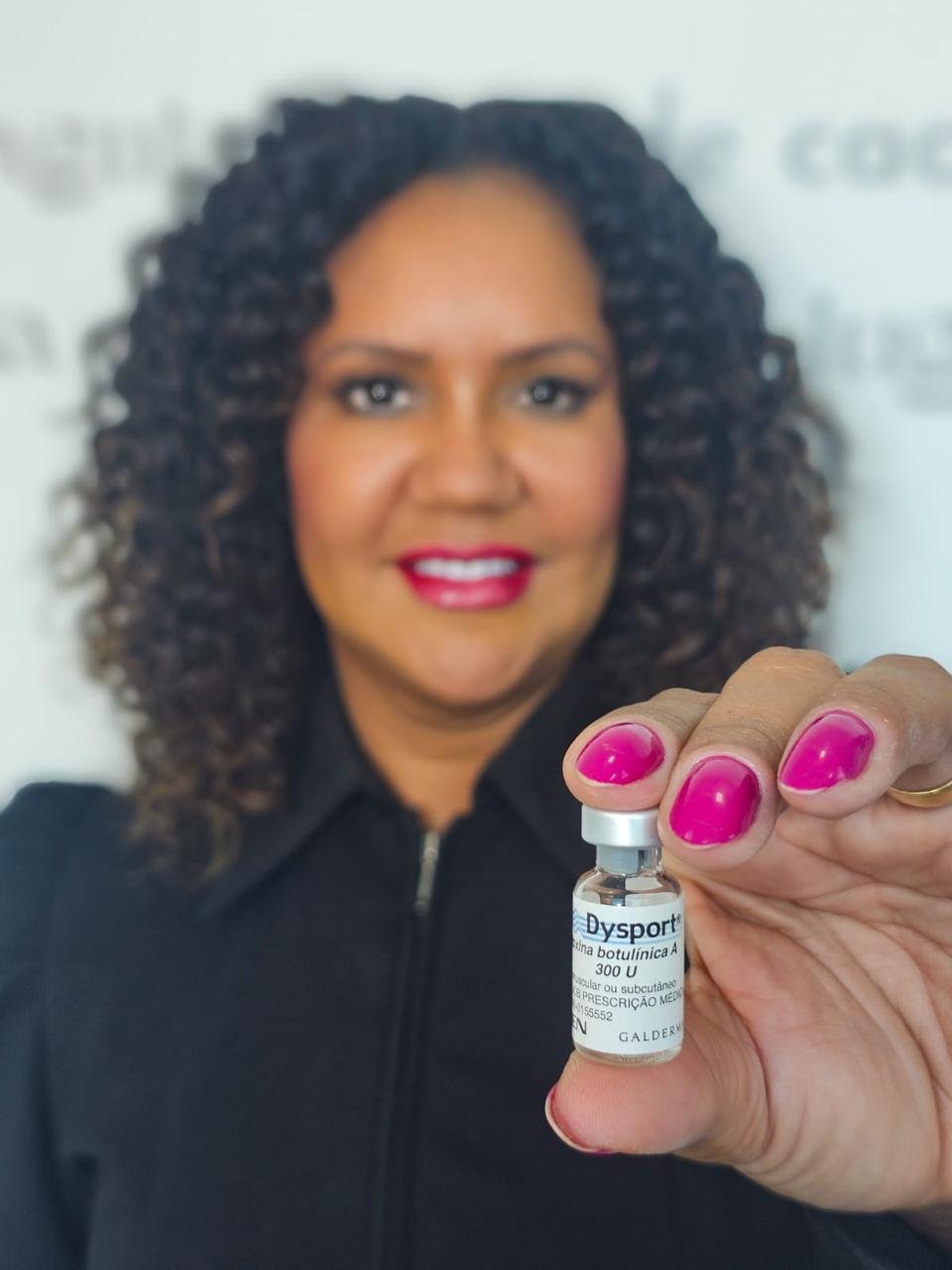 Com técnica e ciência, Dra. Vanessa Pires se consolida como referência em estética avançada natural 19 WhatsApp Image 2025 12 06 at 19.34.34 1