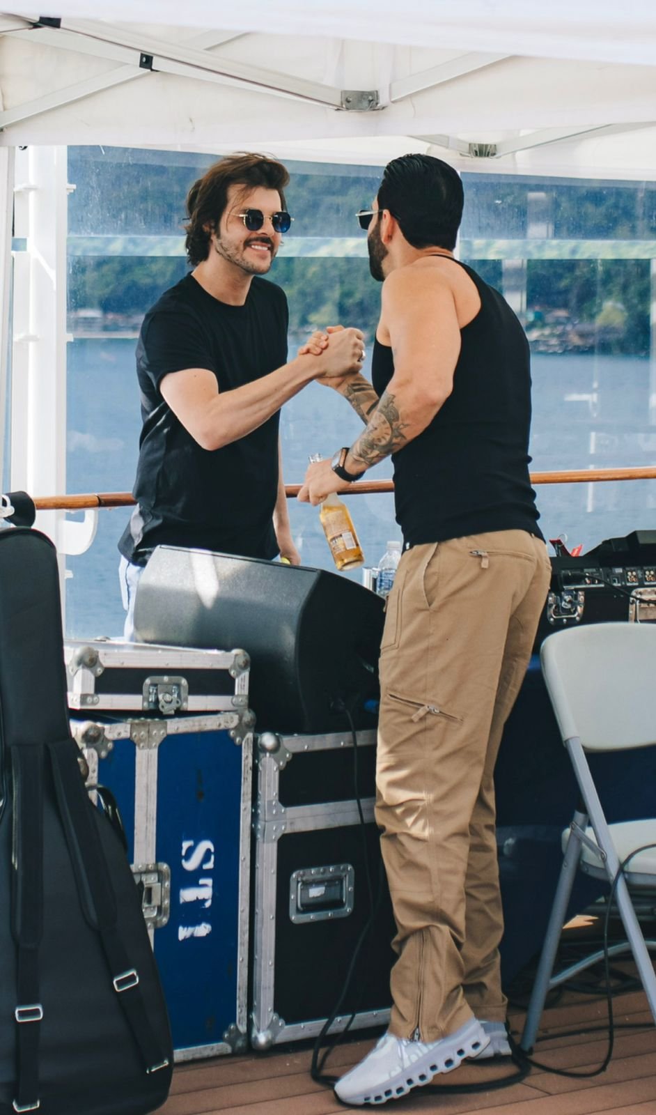 Com Gusttavo Lima, Darick Gyorgy se destaca em temporada recorde de cruzeiros musicais 17 WhatsApp Image 2025 12 13 at 21.58.55