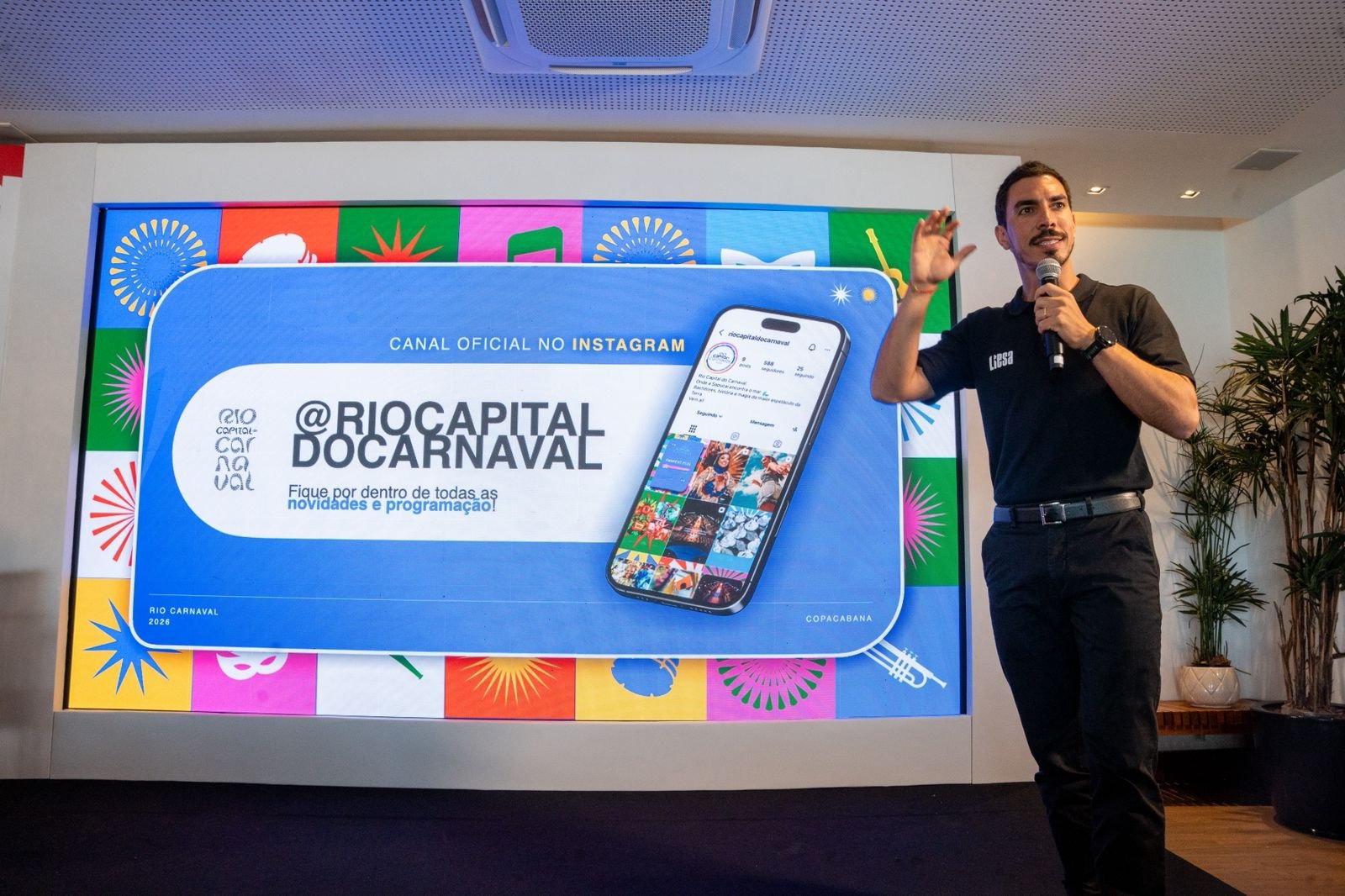 Rio Carnaval desembarca na Praia de Copacabana em experiência inédita de Fan Fest 20 capital do carnaval 2