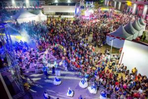 Liga-SP realiza grande festa de lançamento dos sambas-enredo com show de Xande de Pilares em São Paulo