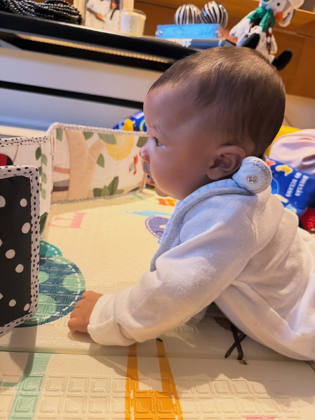 Bento, filho de Carol Peixinho e Thiaguinho, surge em novos cliques 19 Bento, filho de Carol Peixinho e Thiaguinho, surge em novos cliques