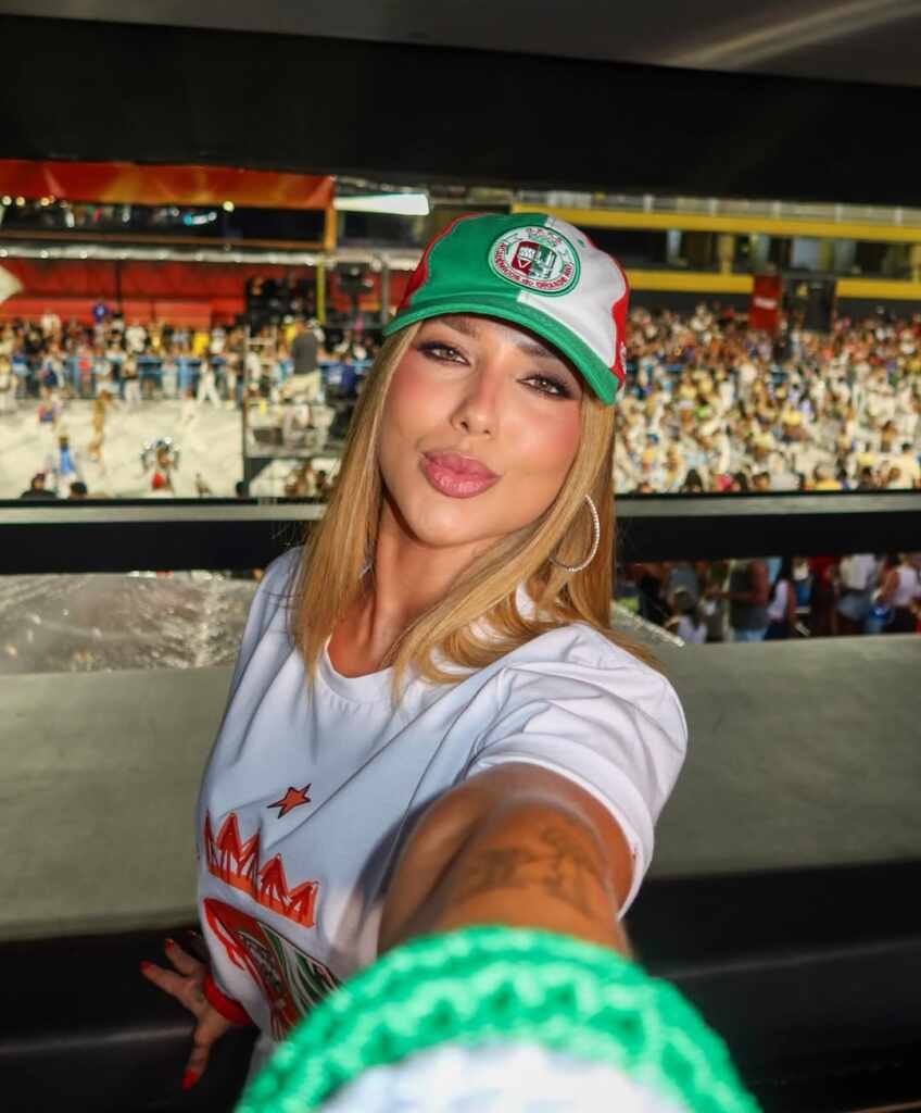 Virginia Fonseca surge de surpresa na Sapucaí e agita ensaios técnicos antes de desfile 23 Virginia Fonseca surge de surpresa na Sapucaí e agita ensaios técnicos antes de desfile