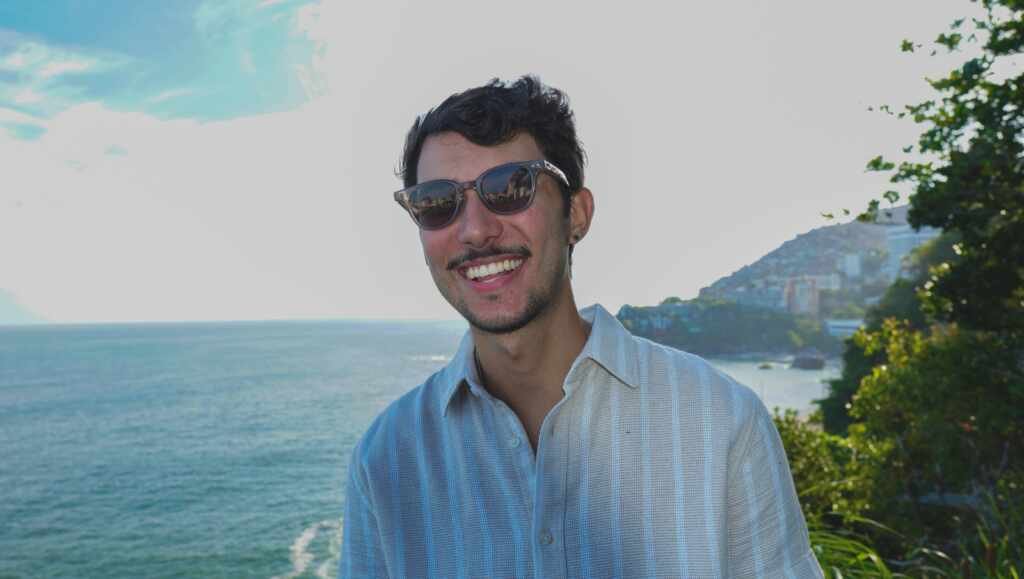 Relvas celebra "ano de virada" em 2025 e projeta 2026 com novos singles e shows