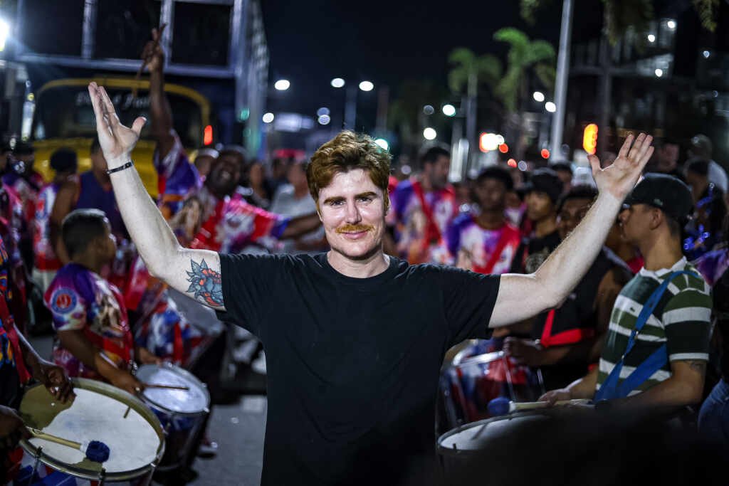 Gabriel Canella se encanta com Inocentes de Belford Roxo Gabriel Canella se encanta com Inocentes de Belford Roxo