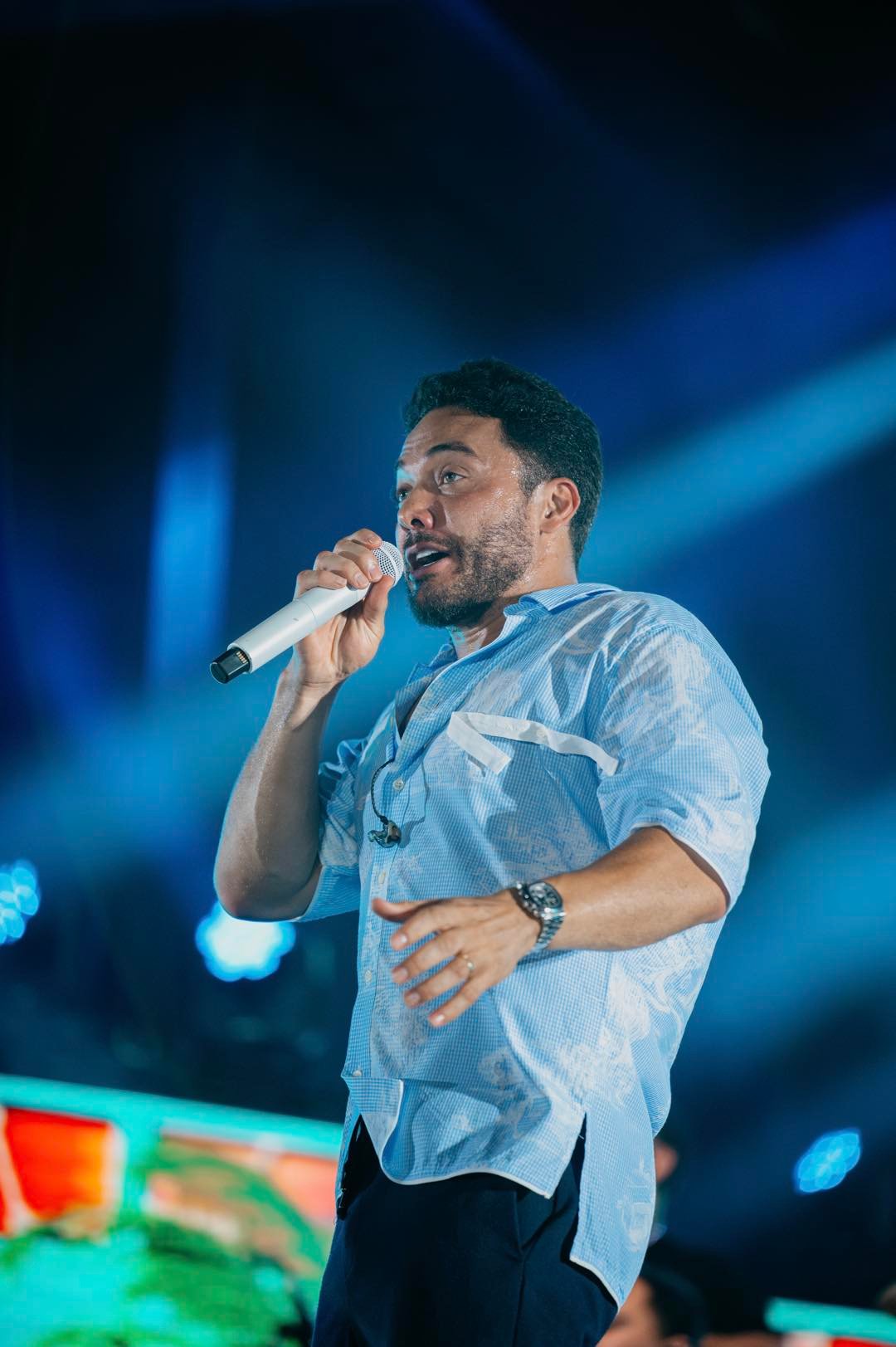 Wesley Safadão levanta multidão no Verão Show São Sebastião