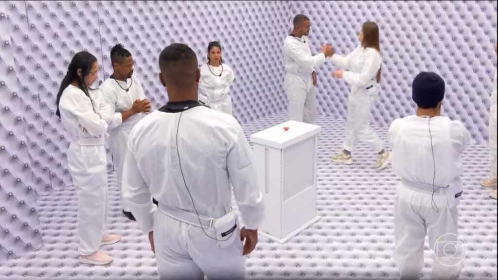Quarto Branco do BBB 26 dá segunda chance a ex-participantes da Casa de Vidro Quarto Branco do BBB 26 dá segunda chance a ex-participantes da Casa de Vidro