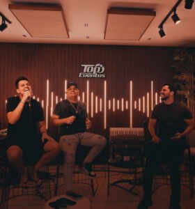 Tarcísio do Acordeon abre os bastidores e transforma ensaio em espetáculo no “Tarcísio Sessions – Ensaiando”