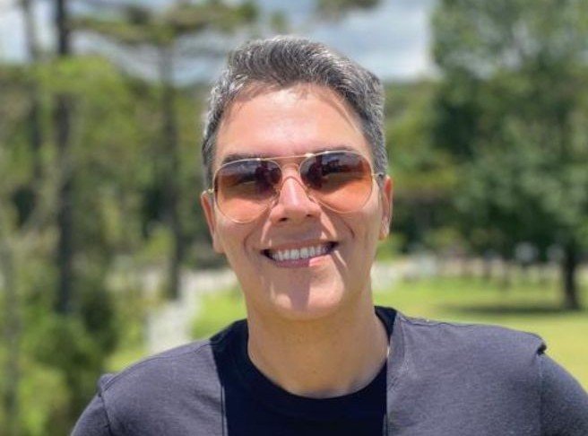 Vic Landim transforma a história do Rio em fenômeno nacional