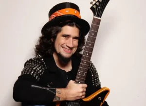 Landau.jpg