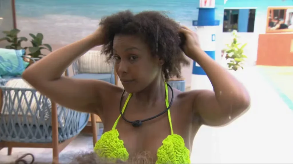 Sol Vega muda o visual no BBB 26, se empolga com o resultado e curte piscina