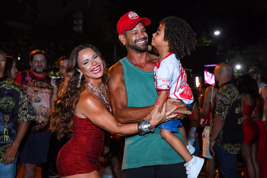 Viviane Araújo prestigia primeiro ensaio de rua do Salgueiro para o Carnaval 2026 Viviane Araújo prestigia primeiro ensaio de rua do Salgueiro para o Carnaval 2026