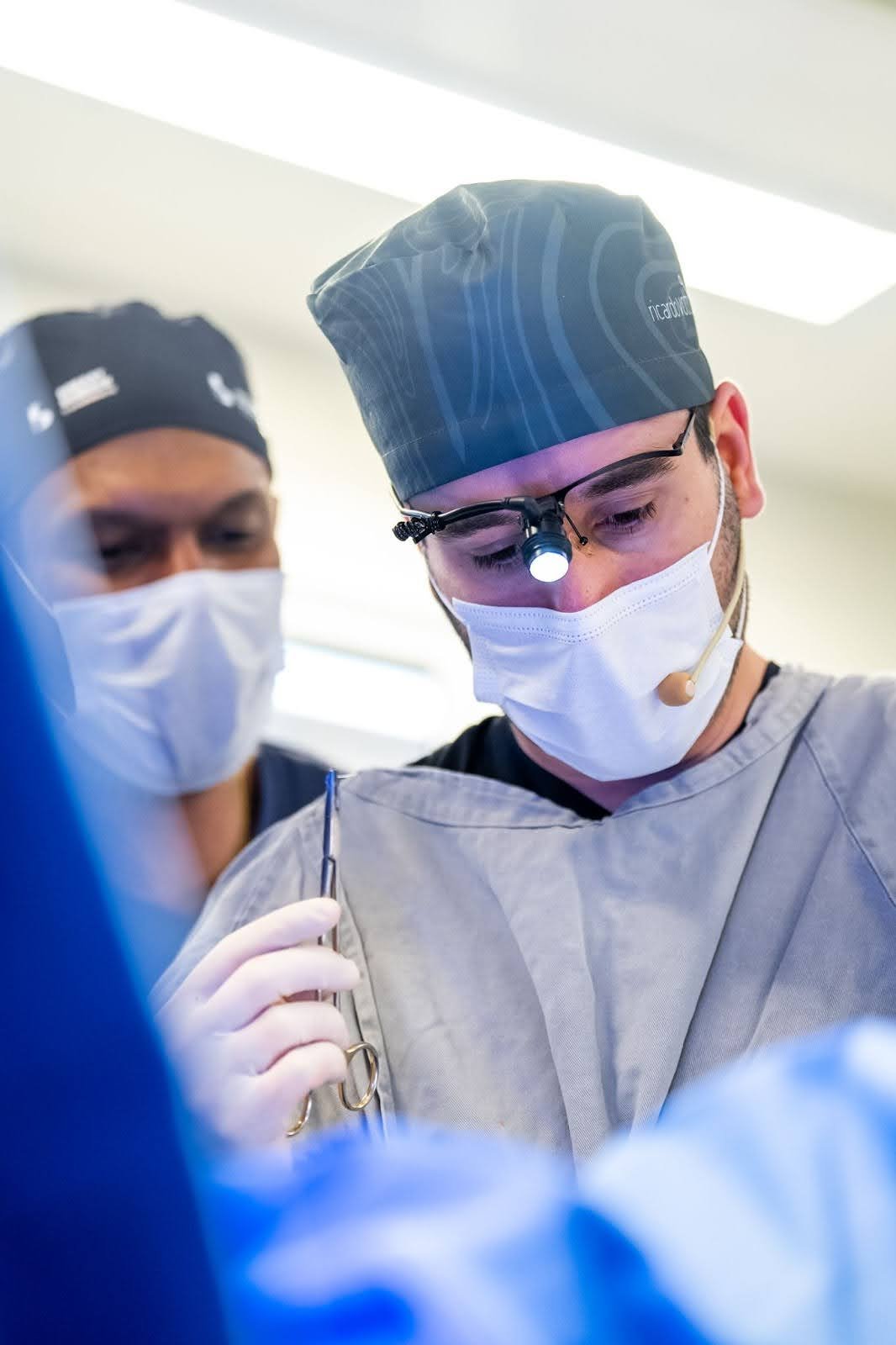 Dr. Ricardo Votto analisa a nova economia da cirurgia plástica e a busca por resultados naturais 18 unnamed 23