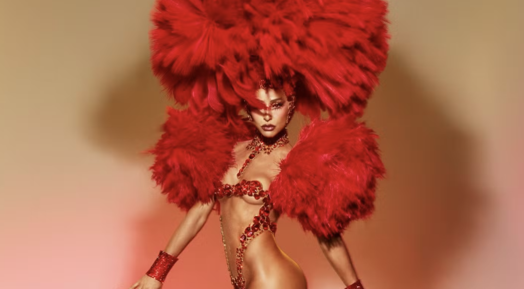 Sabrina Sato aposta no vermelho e abre maratona na Sapucaí