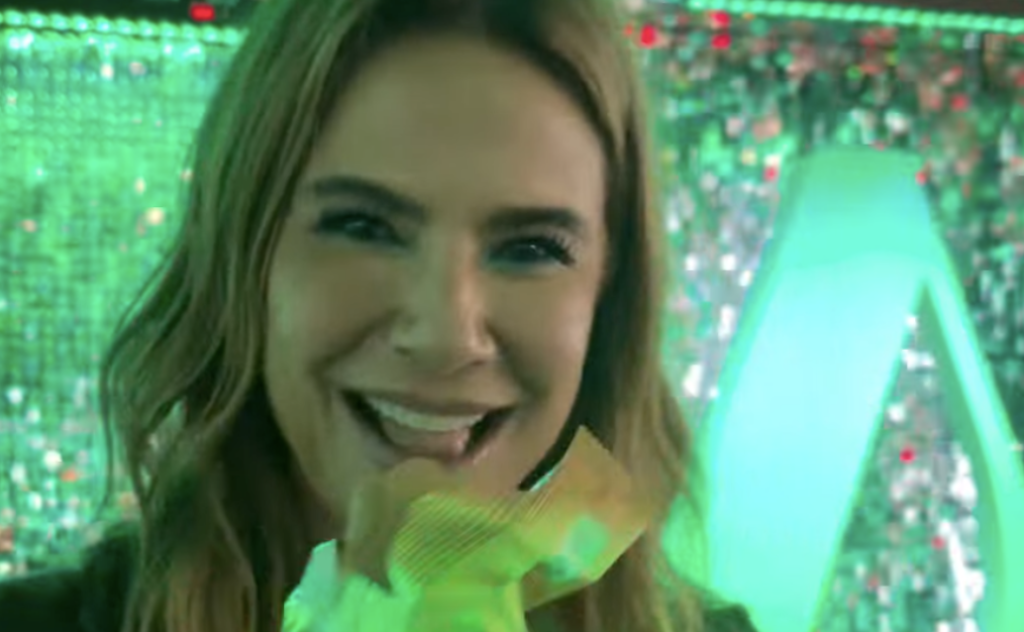 Luciana Gimenez exibe boa forma após treino e look chama atenção no Carnaval Luísa Sonza interrompe show e repreende briga em bloco de Belo Horizonte