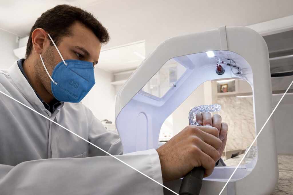 Odontologia moderna: a trajetória de Gustavo Matheus Santos e Souza Odontologia moderna: a trajetória de Gustavo Matheus Santos e Souza