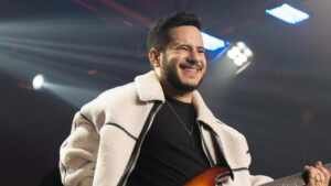 Kimura Guitta consolida carreira como pioneiro do DJ com guitarra no Brasil