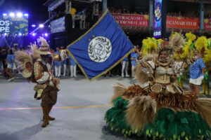 Acadêmicos do Tatuapé leva enredo social ao Anhembi e faz desfile técnico no Carnaval 2026