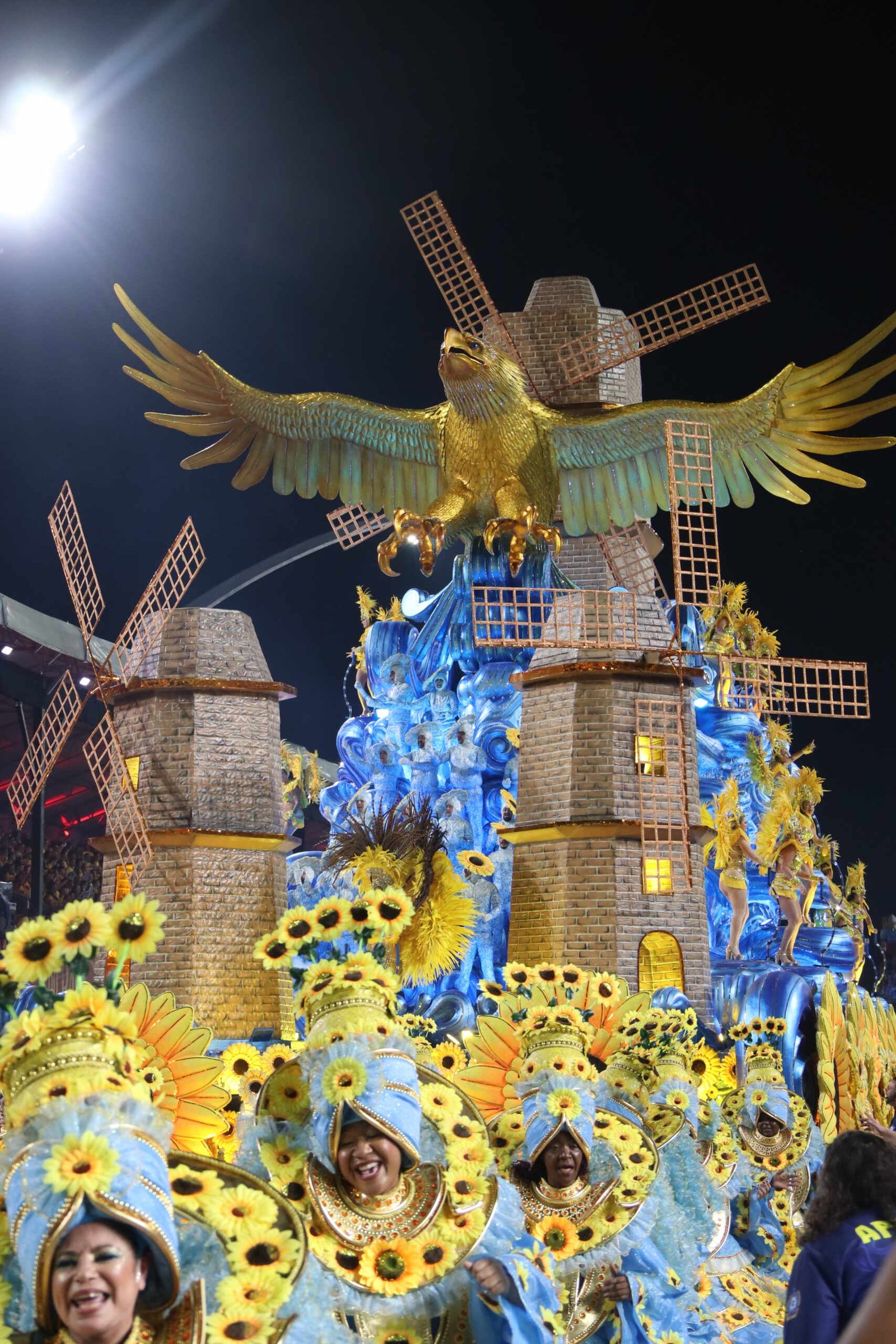 Águia de Ouro viaja a Amsterdã, mas evolução irregular pesa no conjunto 24 Águia de Ouro - Foto: Tiago Ghidotti / EGOBrazil
