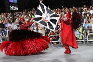 Gaviões da Fiel faz desfile consistente e mira o sonhado pentacampeonato
