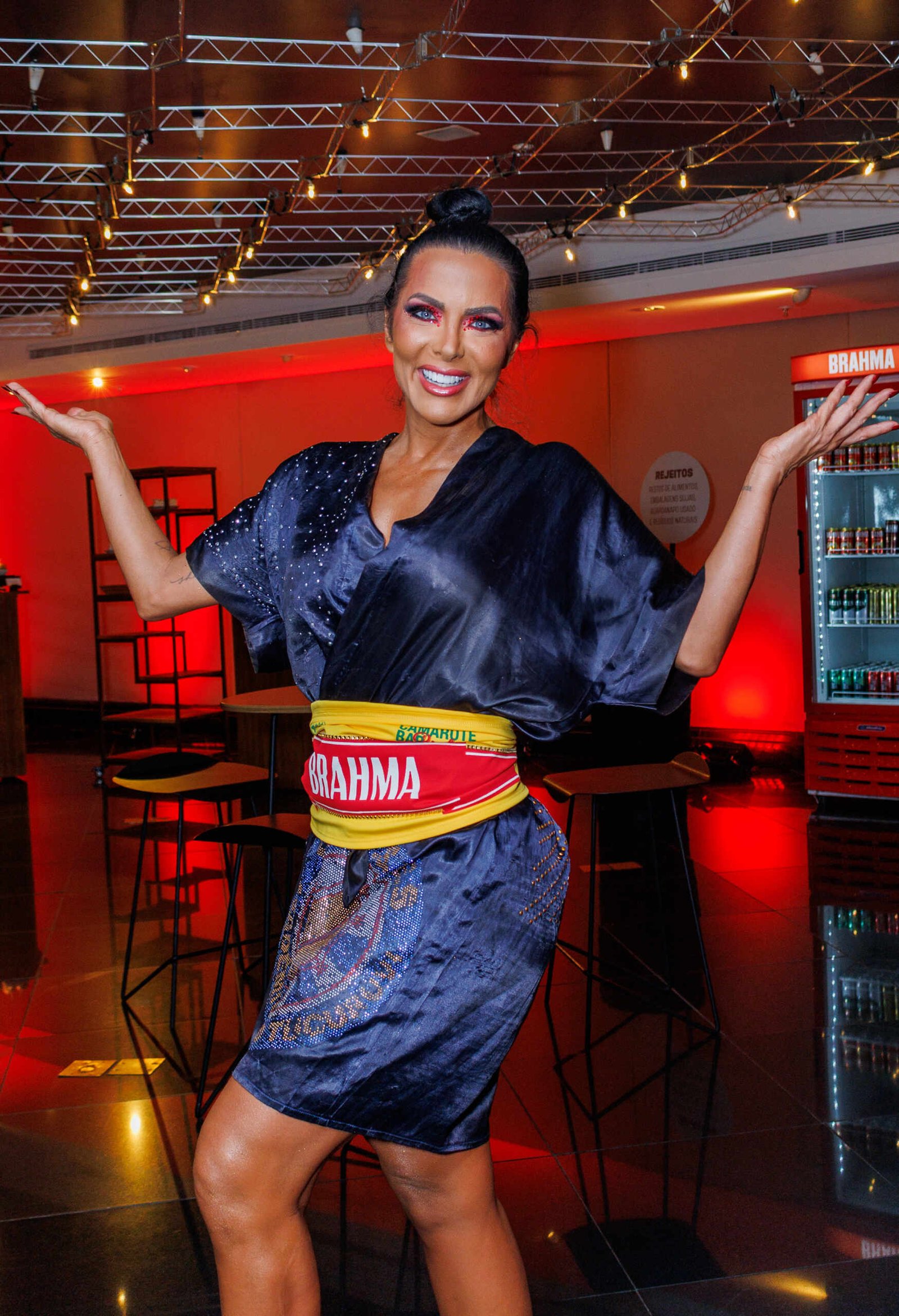 Famosos prestigiam Desfile das Campeãs no Camarote Brahma em São Paulo 33 Famosos prestigiam Desfile das Campeãs no Camarote Brahma em São Paulo