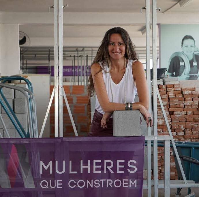 Ana Paula Goffi: A mulher que não se cala na luta por igualdade e justiça em Pindamonhangaba 20 WhatsApp Image 2026 02 05 at 12.47.46 3