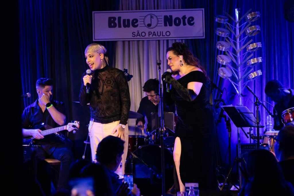 “Gina Canta Gal” com participação surpresa de seu filho Daniel Garcia, intérprete de Gloria Groove